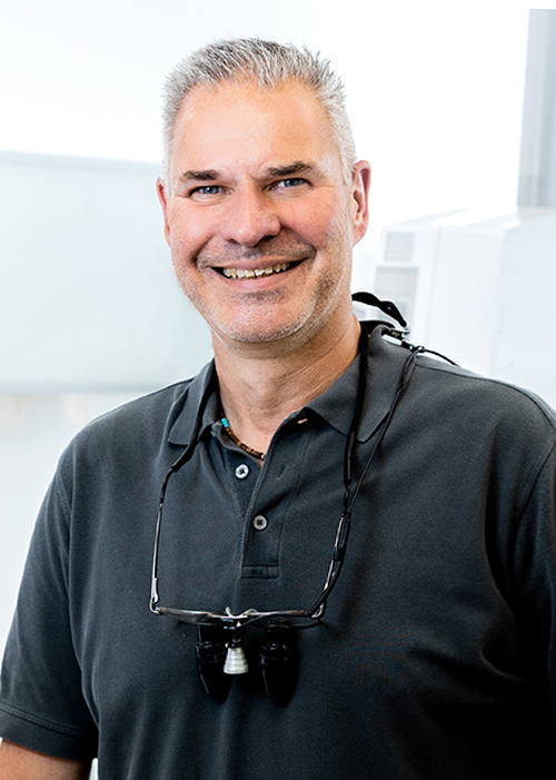 Dr. Dirk Hoffmann